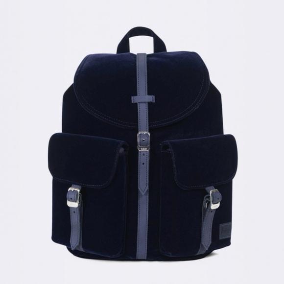 NEW! Herschel Supply Company Blue Backpack with Classic Design - Picture 1 of 1